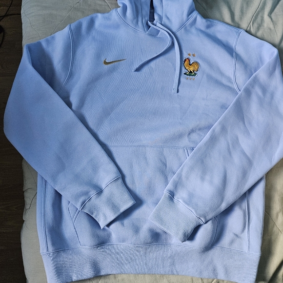 OLD - NIKE Men's Football Pullover Hoodie FFF Club Medium NWT - Picture 3 of 13